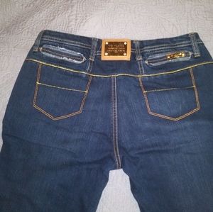 Virgin only low-rise Jeans